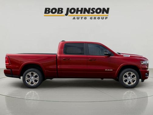 Molten Red Pearlcoat 2026 RAM 1500 Big Horn