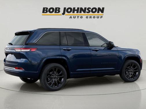 Fathom Blue Pearlcoat 2026 Jeep Grand Cherokee Limited