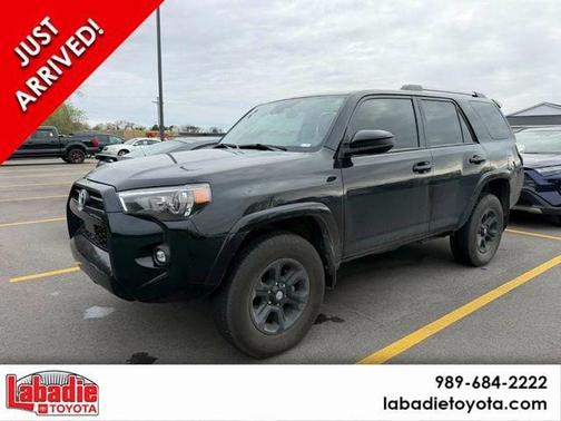 Midnight Black 2024 Toyota 4Runner SR5