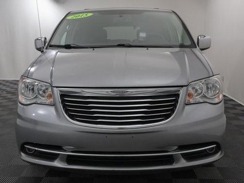 2015 Chrysler Town & Country Touring-L