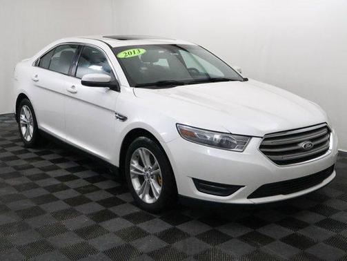 2013 Ford Taurus SEL