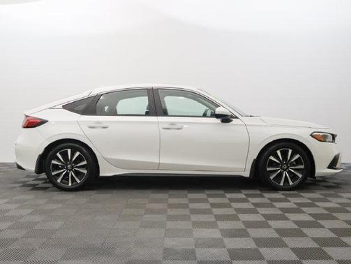 Platinum White Pearl 2024 Honda Civic EX-L