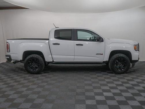 2022 GMC Canyon AT4 w/Leather