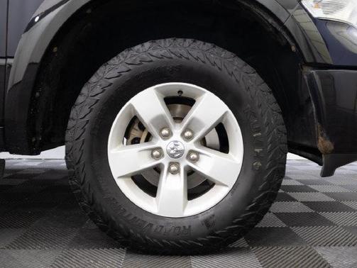 True Blue Pearlcoat 2016 RAM 1500 SLT