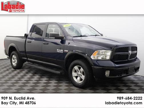True Blue Pearlcoat 2016 RAM 1500 SLT