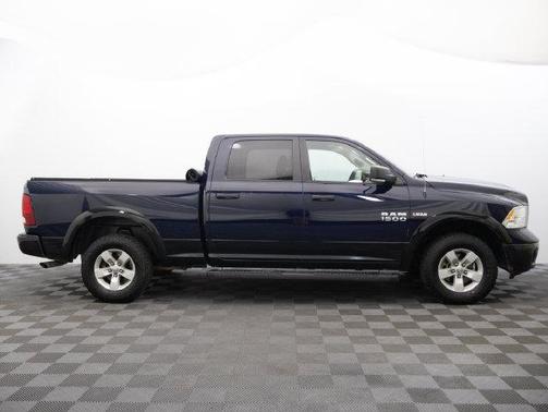 True Blue Pearlcoat 2016 RAM 1500 SLT
