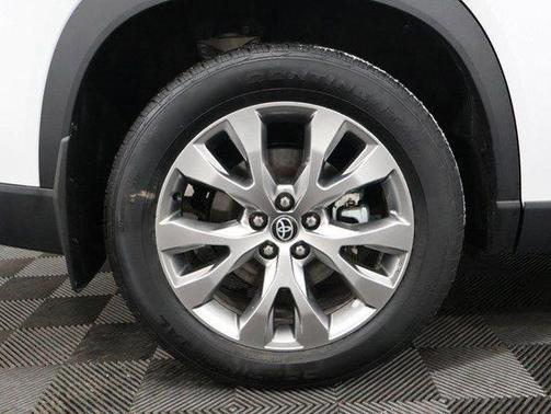 2024 Toyota Grand Highlander 