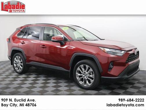 Pearl 2022 Toyota RAV4 XLE Premium