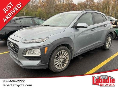 2021 Hyundai KONA SEL