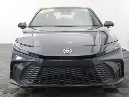 UNDERGROUND 2025 Toyota Camry SE
