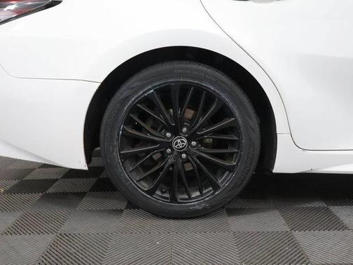 Super White 2021 Toyota Camry SE Nightshade