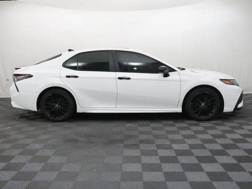 Super White 2021 Toyota Camry SE Nightshade