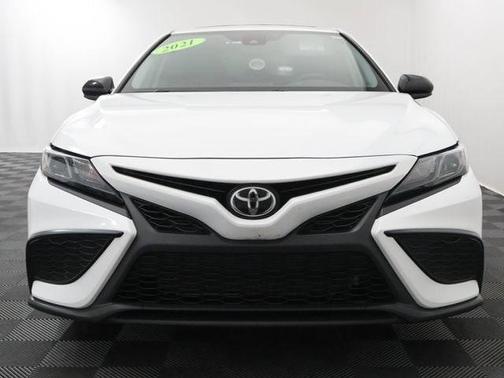 Super White 2021 Toyota Camry SE Nightshade
