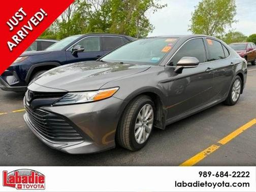 Predawn Gray Mica 2019 Toyota Camry XLE