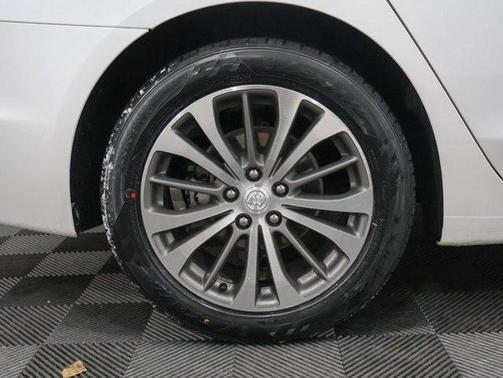 2019 Buick LaCrosse Essence