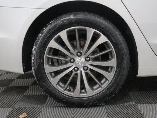 2019 Buick LaCrosse Essence