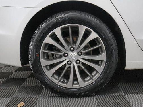 2019 Buick LaCrosse Essence