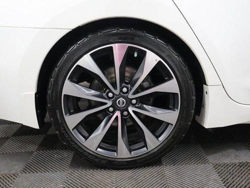 2016 Nissan Maxima 3.5 SR