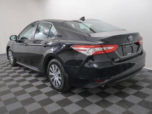 2020 Toyota Camry Hybrid LE