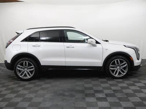 Crystal White Tri-Coat 2020 Cadillac XT4 Sport