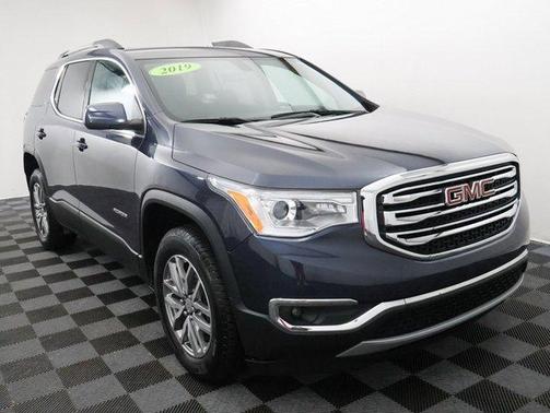 2019 GMC Acadia SLE-2