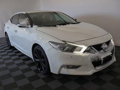 2017 Nissan Maxima 3.5 SR