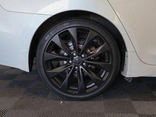 2017 Nissan Maxima 3.5 SR