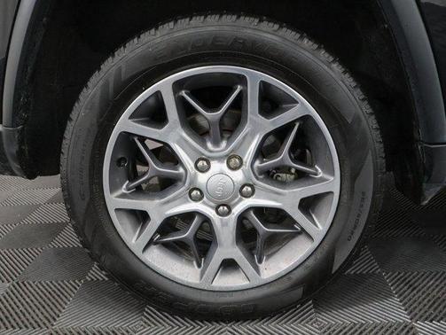 2022 Jeep Grand Cherokee WK Limited