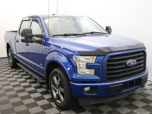 Blue 2017 Ford F-150 XLT