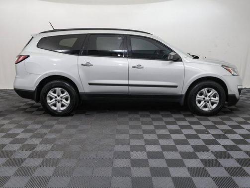 2016 Chevrolet Traverse LS