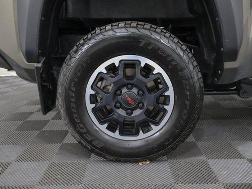 2024 Toyota Tacoma TRD Off Road