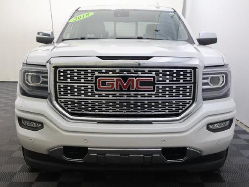 White Frost Tri-Coat 2018 GMC Sierra 1500 Denali