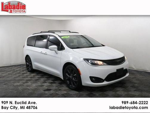 2019 Chrysler Pacifica Touring Plus