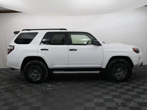 2020 Toyota 4Runner Venture