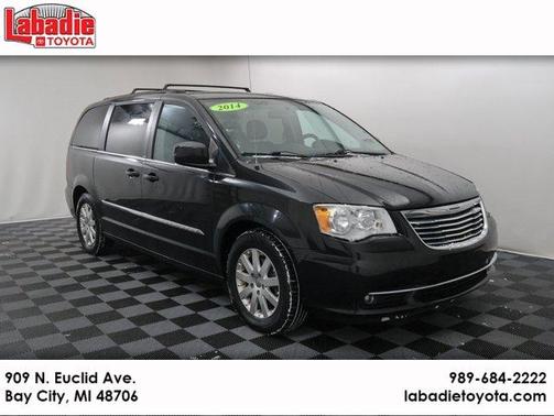 2014 Chrysler Town & Country Touring