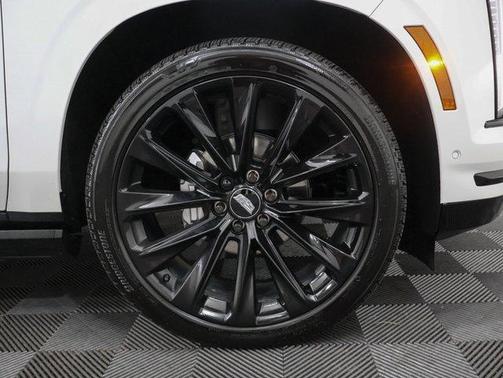 2025 Cadillac Escalade ESV Sport Platinum