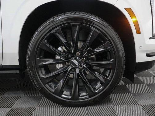 2025 Cadillac Escalade ESV Sport Platinum