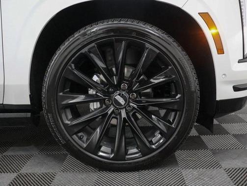 2025 Cadillac Escalade ESV Sport Platinum