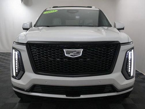 2025 Cadillac Escalade ESV Sport Platinum