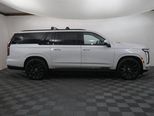 2025 Cadillac Escalade ESV Sport Platinum