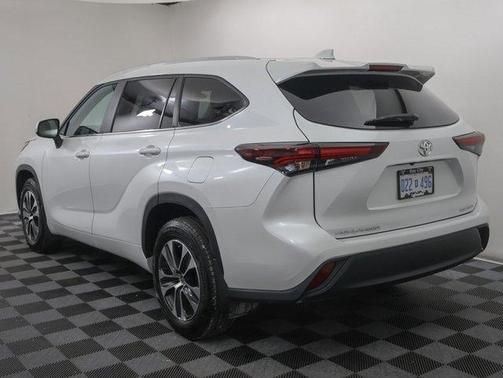 2024 Toyota Highlander