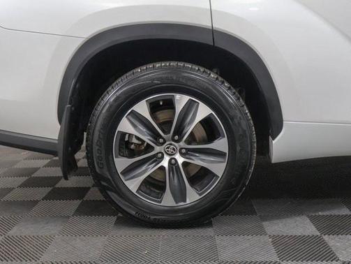 2024 Toyota Highlander