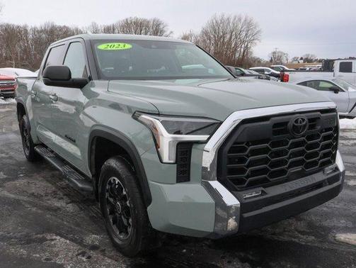 2023 Toyota Tundra SR5