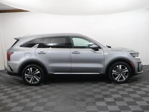 Steel Gray 2022 Kia Sorento Plug-In Hybrid SX Prestige