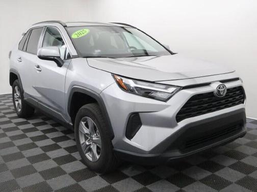 Silver Sky 2025 Toyota RAV4 XLE