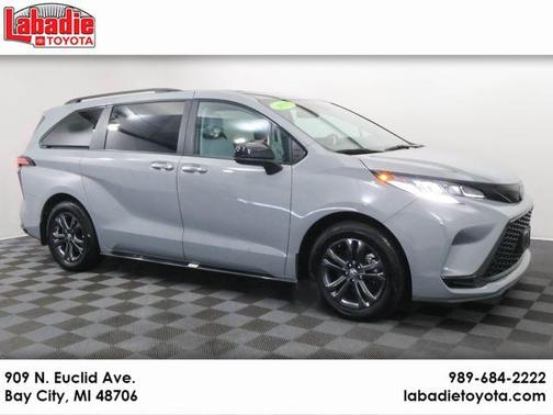 Cement 2025 Toyota Sienna XSE