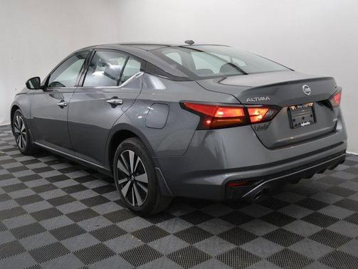 2020 Nissan Altima 2.5 SV
