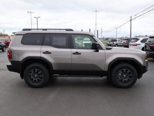 Meteorite 2026 Toyota Land Cruiser Base