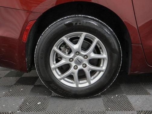 2022 Chrysler Pacifica Touring-L