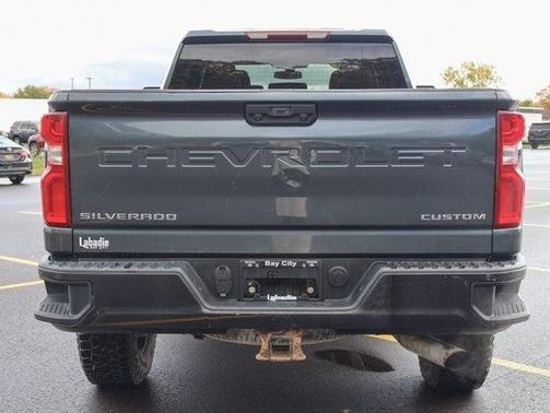 2020 Chevrolet Silverado 2500 Custom